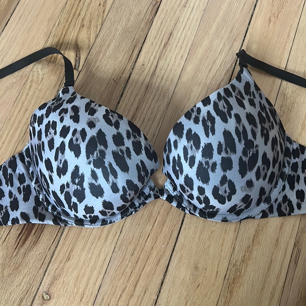 The Nakeds by Victoria’s Secret Push Up Bra Leopard Print 34C